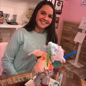 Meet your Posher, Emily